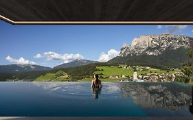 Gartenhotel Völser Hof - Adults Only